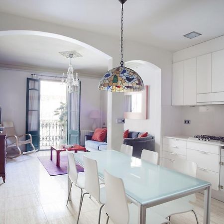 Aparteasy - Authentic Family Apartment Barcelona Luaran gambar
