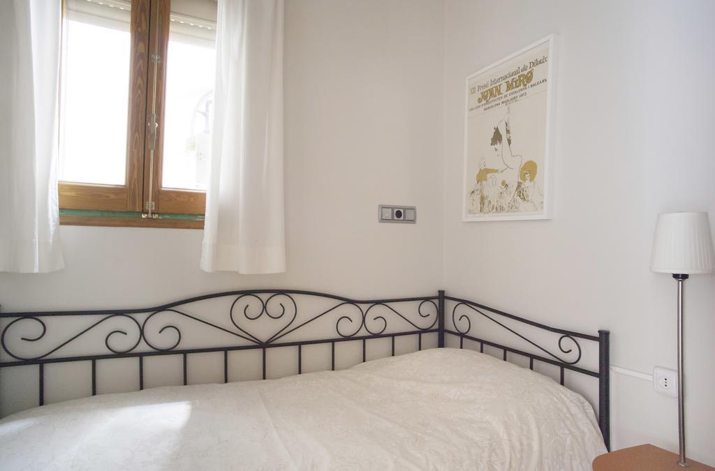 Aparteasy - Authentic Family Apartment Barcelona Luaran gambar